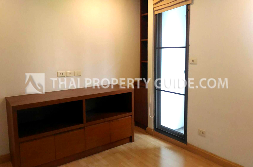 Apartment in Ploenchit 
